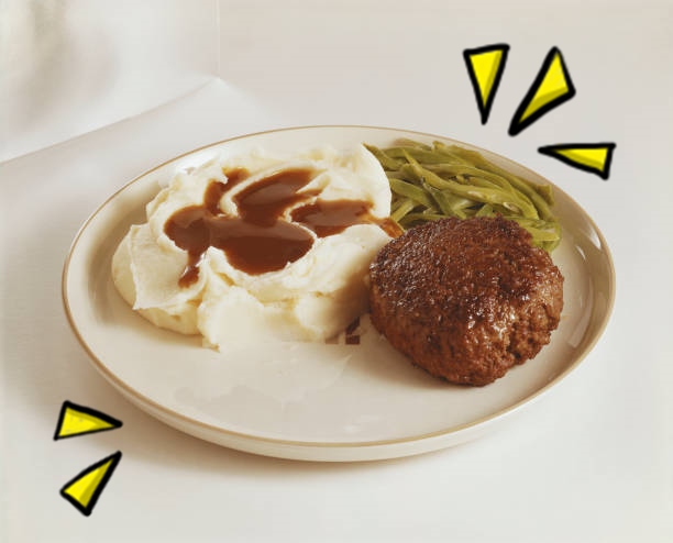 解凍したハンバーグを皿盛りにした画像